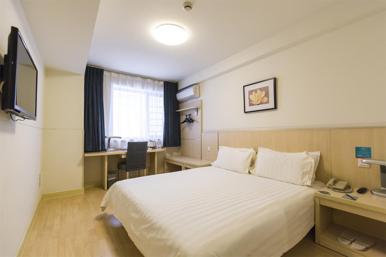 Jinjiang Inn Wuhan Zhonghua Road Hubu Alley Екстер'єр фото