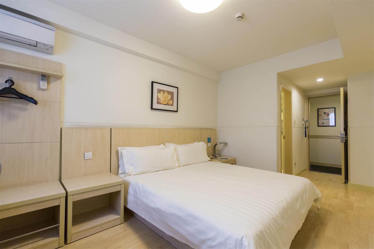Jinjiang Inn Wuhan Zhonghua Road Hubu Alley Екстер'єр фото